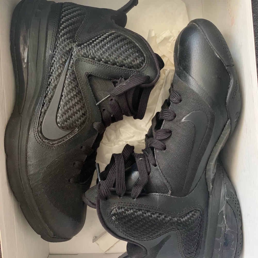 Nike Lebron 9 Men’s Size 8